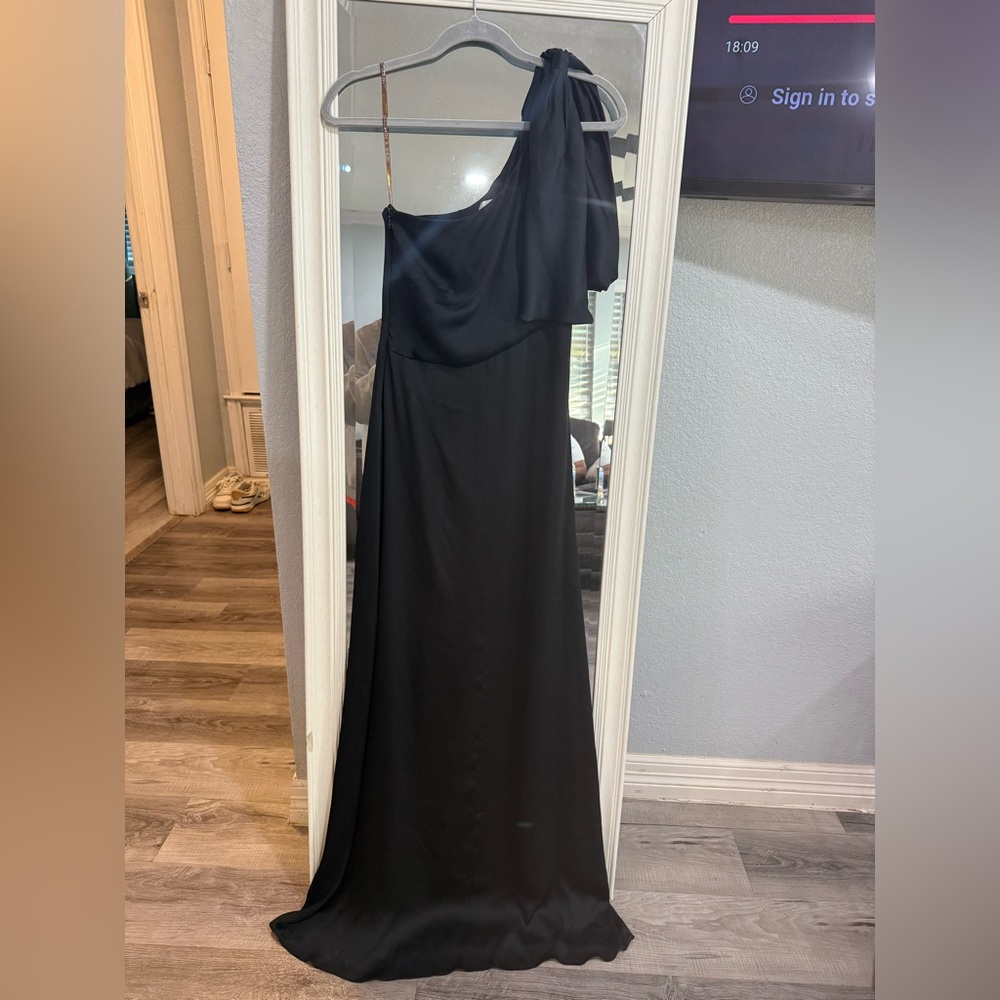 Sachin & Babi One Shoulder Bow Gown - Picture 3 of 7